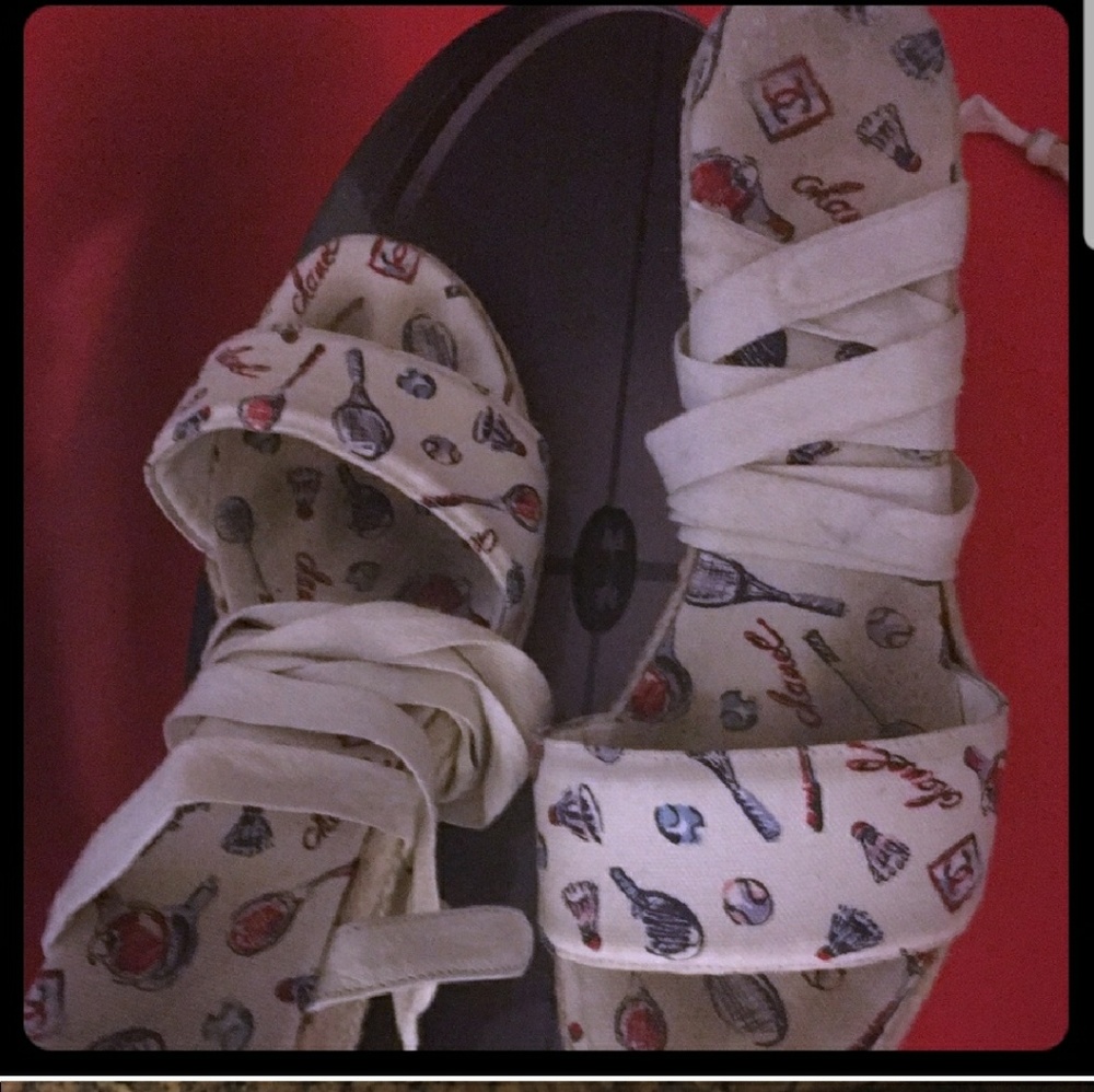 Chanel wedges